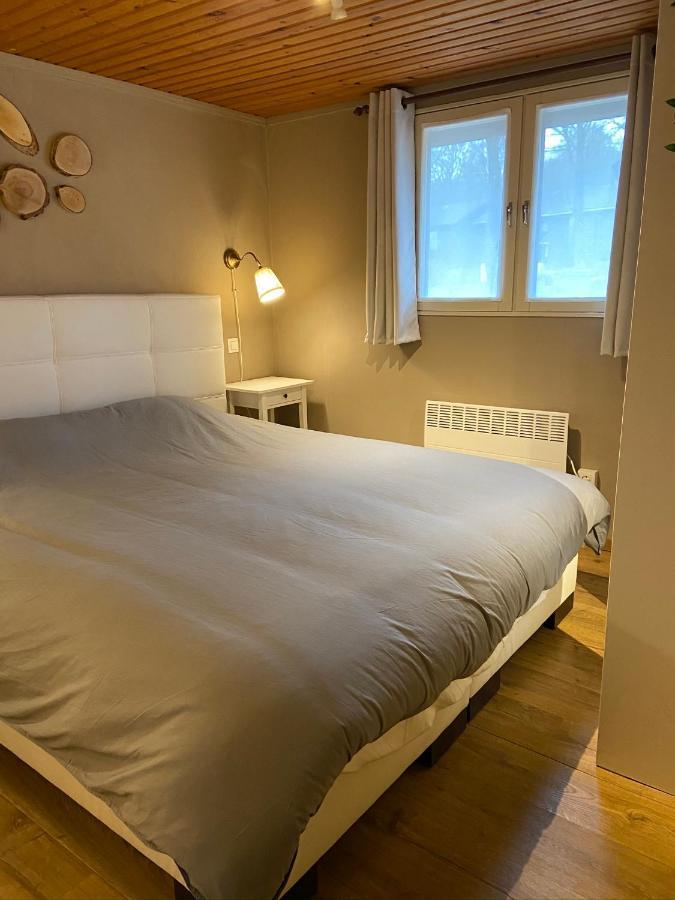 Chalet234 In La Boverie Rendeux Eksteriør billede