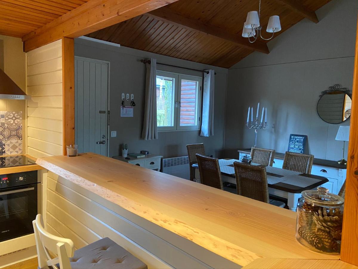 Chalet234 In La Boverie Rendeux Eksteriør billede