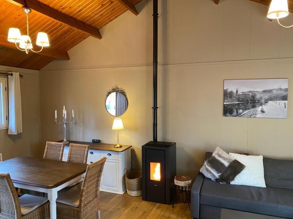 Chalet234 In La Boverie Rendeux Eksteriør billede